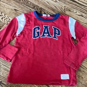 Gap long sleeve tee